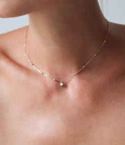 Bijou de dos Elora