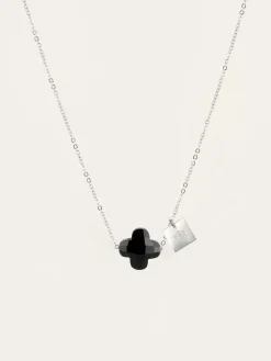 Collier Vega