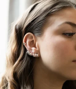 Piercing Nauru